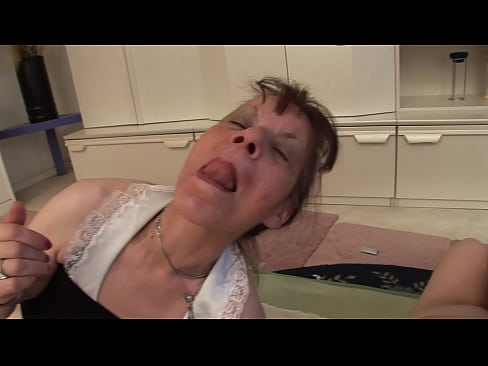 ❤️ Vana mbuya vaviri nasekuru mumwe vane vatatu pa %sn.epicpornvideos-com.ru % ☑